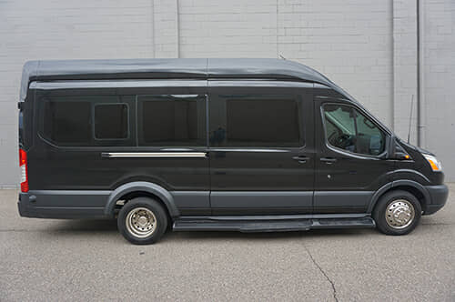 Limousine Rental in Detroit