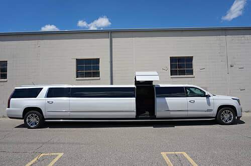 Limousine Rental in Detroit